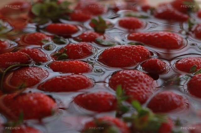strawberry-687296