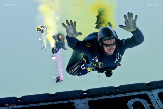 skydiving-665018
